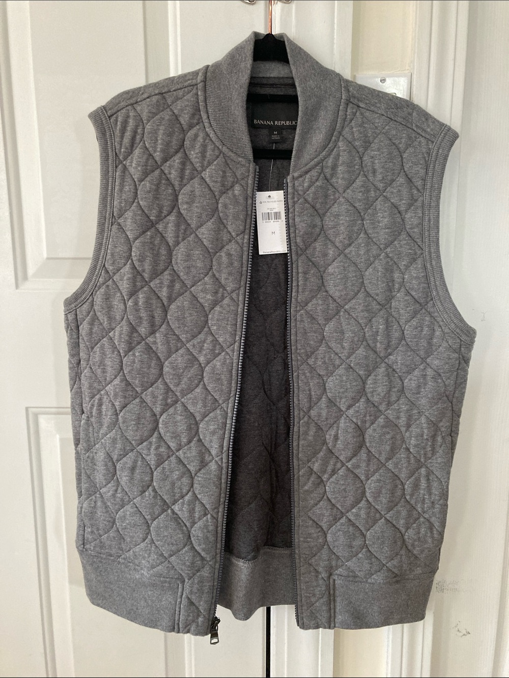 Banana Republic Gray Quilted Zip Sleeveless Vest